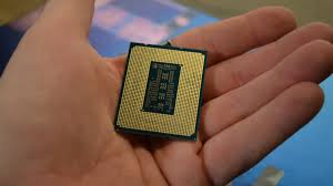  Intel Core i9-13900 et Core i7-13700 exposés